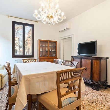 Del Remer Apartment - 5Mins From San Marco Sq Venezia Esterno foto