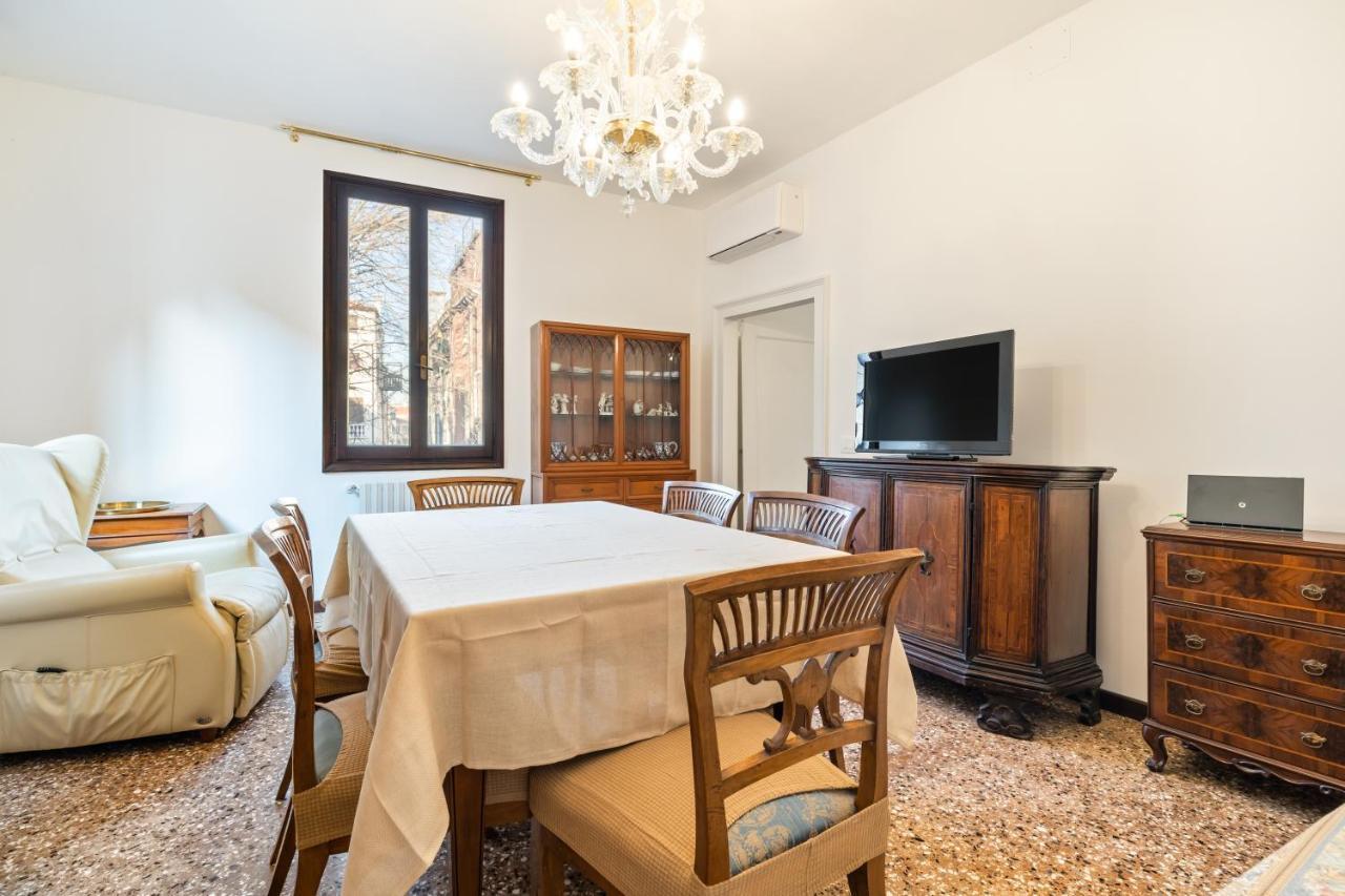 Del Remer Apartment - 5Mins From San Marco Sq Venezia Esterno foto