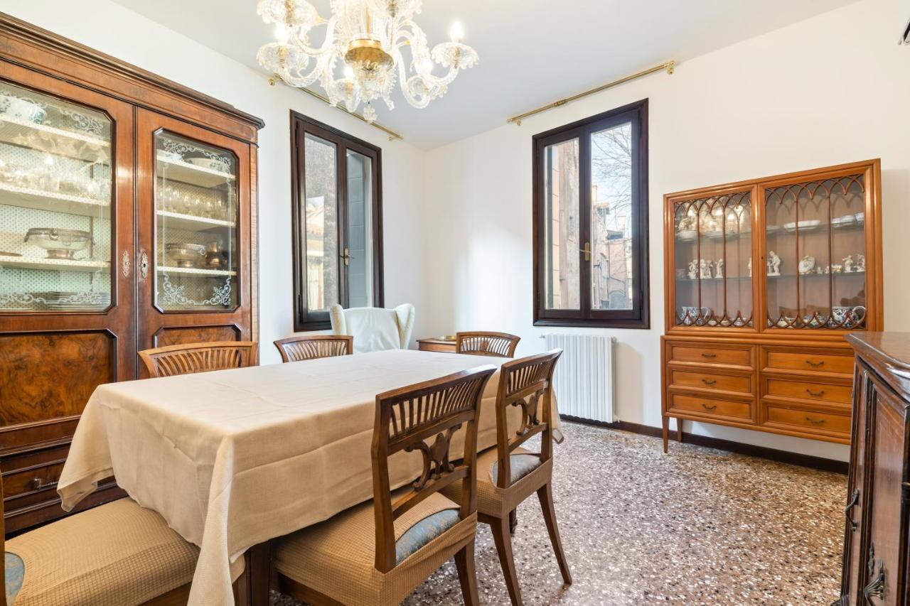 Del Remer Apartment - 5Mins From San Marco Sq Venezia Esterno foto